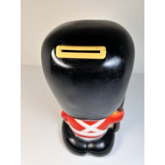 Vtg Blow Mold Queens British Royal Guard Coin Bank 8" Buckingham Palace - Picture 5 of 7